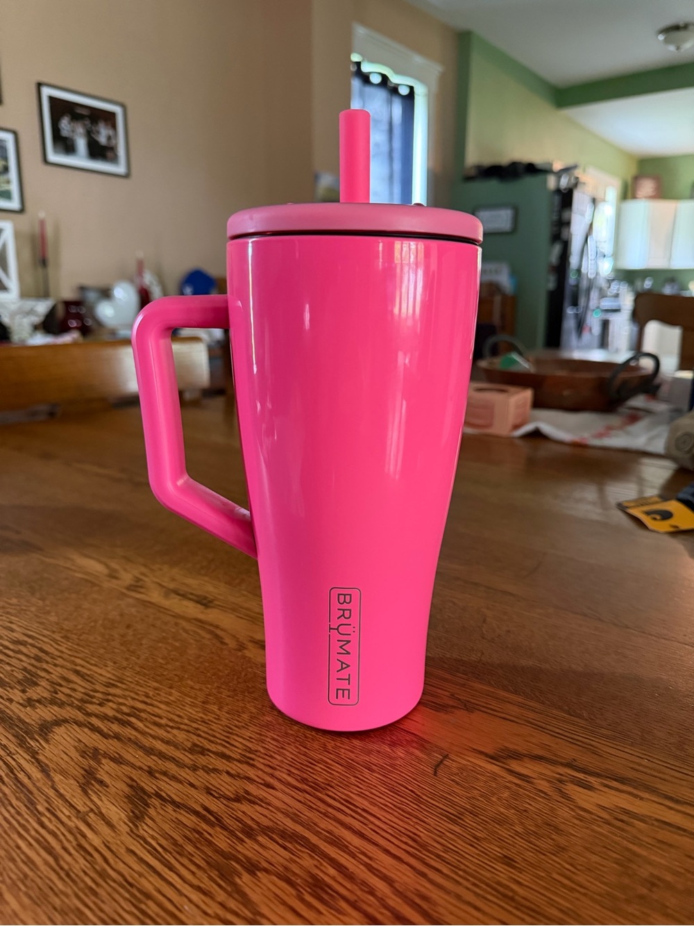 BRÜMATE Pink Insulated Tumbler with Handle and Straw
